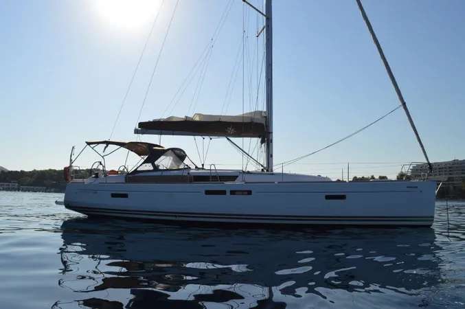 Sun Odyssey 469