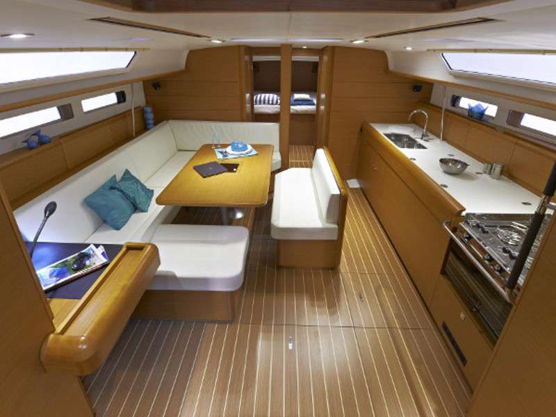 Sun Odyssey 479