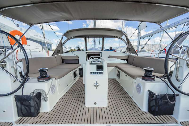 Sun Odyssey 490