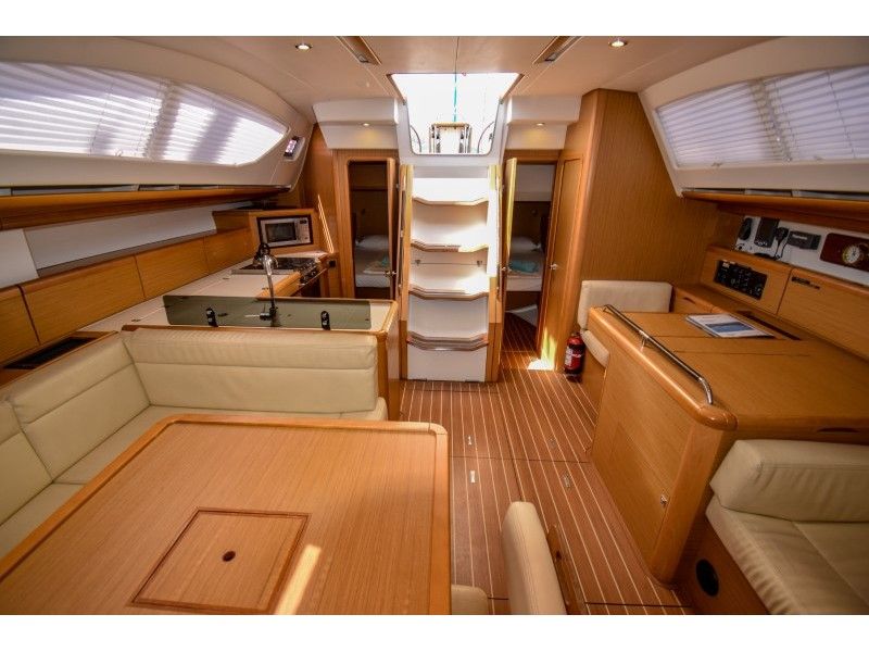 Sun Odyssey 50 DS