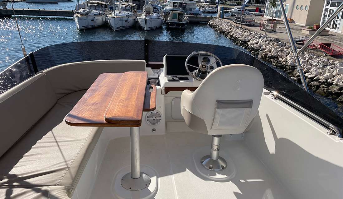 Swift Trawler 35