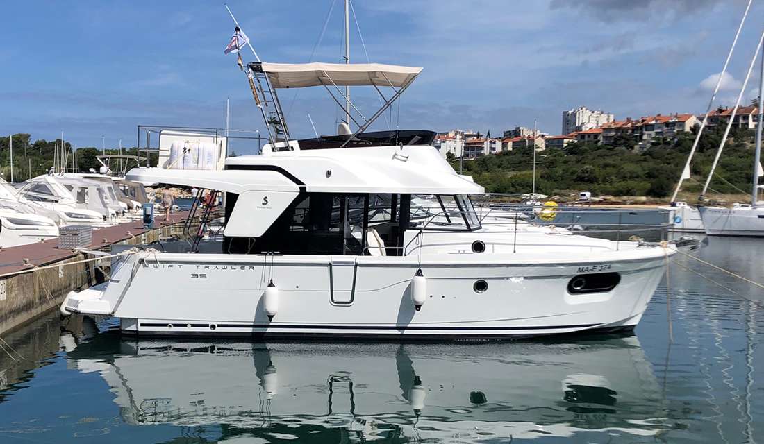 Swift Trawler 35
