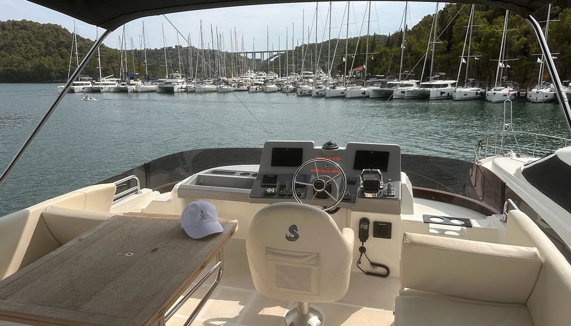 Swift Trawler 41 Fly