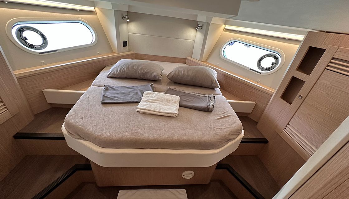 Swift Trawler 41 Fly