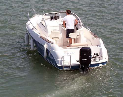 555 Commander
