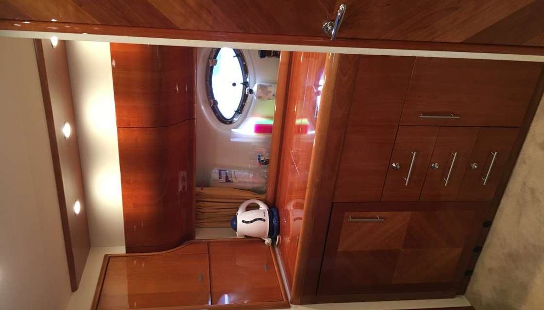 Astondoa 40 Open
