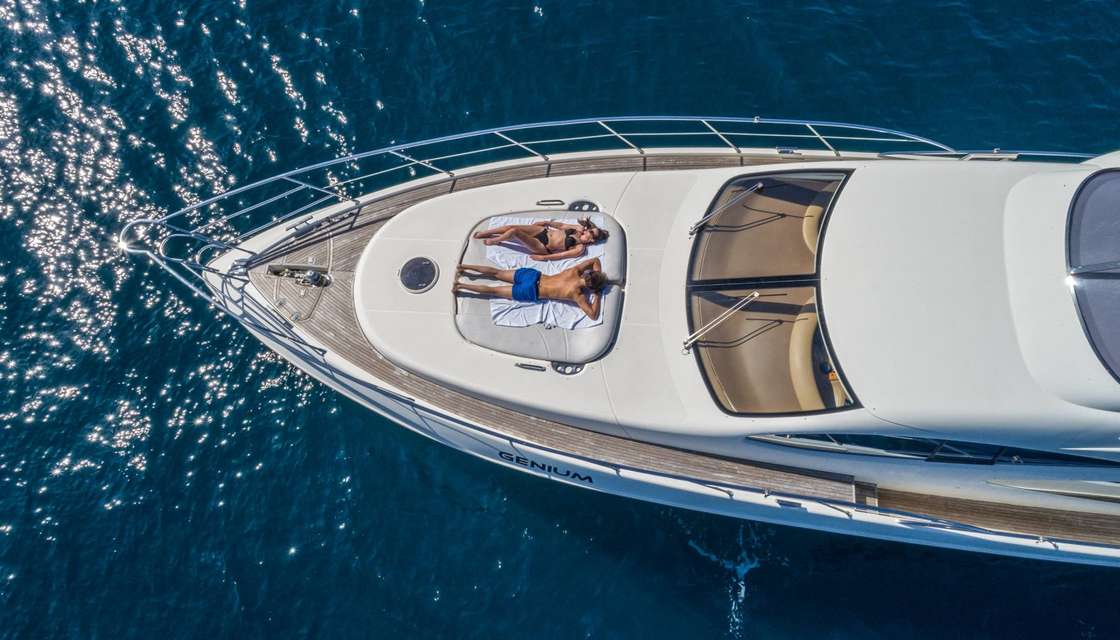 Azimut 68 Fly
