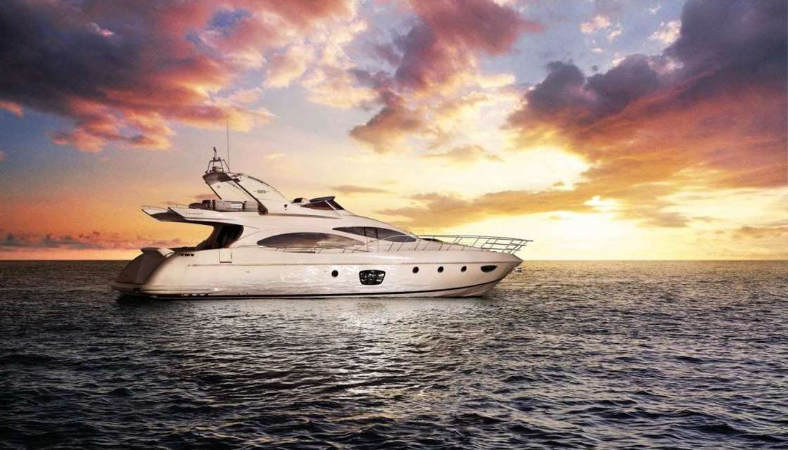 Azimut 68 Fly