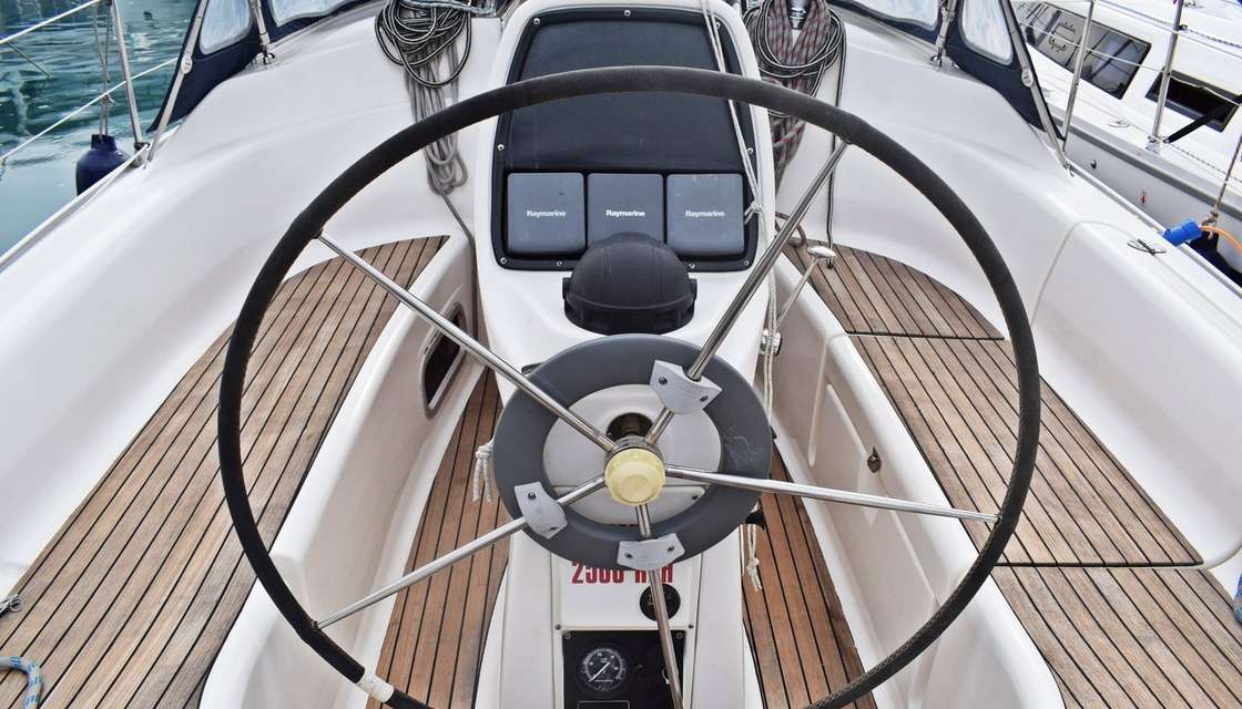 Bavaria 33 Cruiser