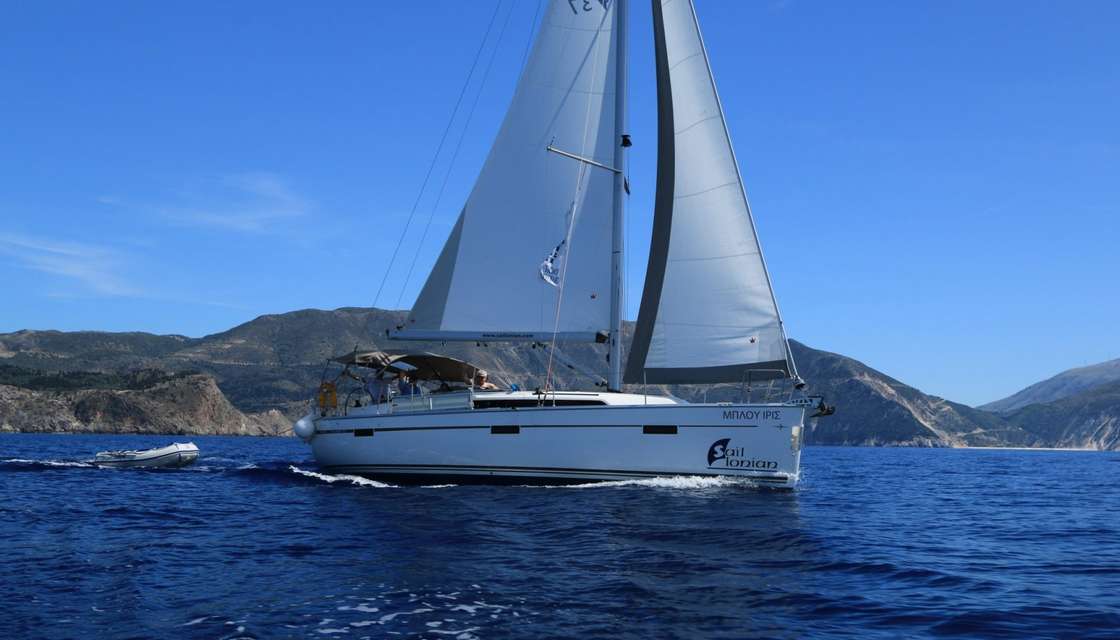 Bavaria 37