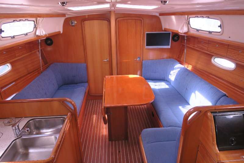 Bavaria 37 Cruiser