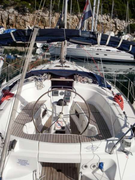 Bavaria 38