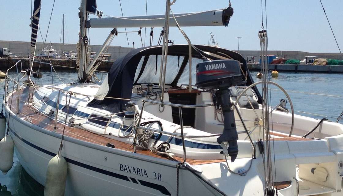 Bavaria 38