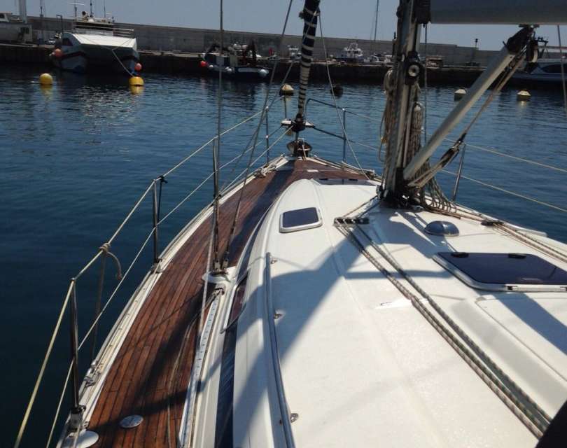 Bavaria 38