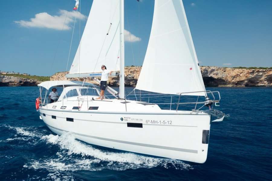 Bavaria 40