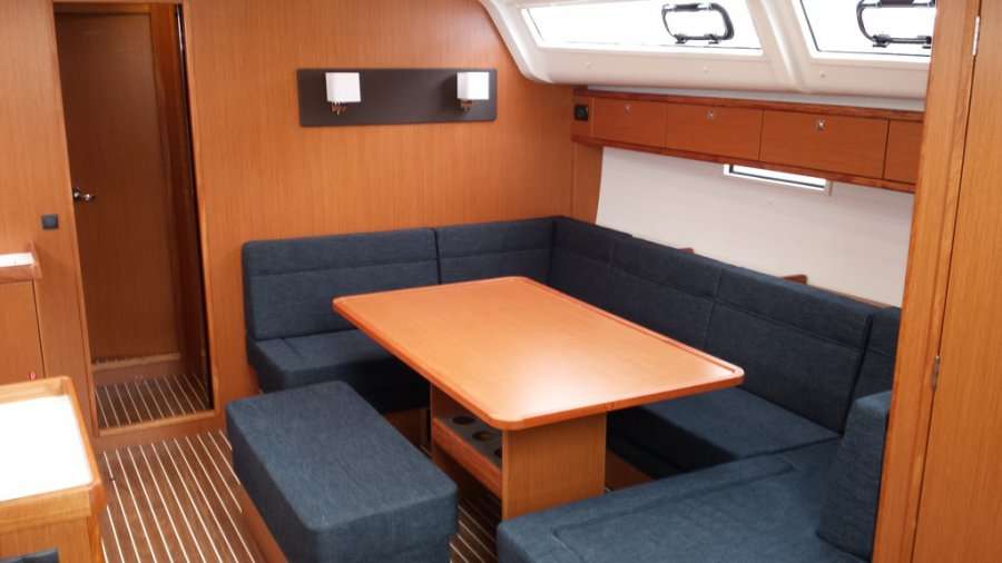 Bavaria Cruiser 51