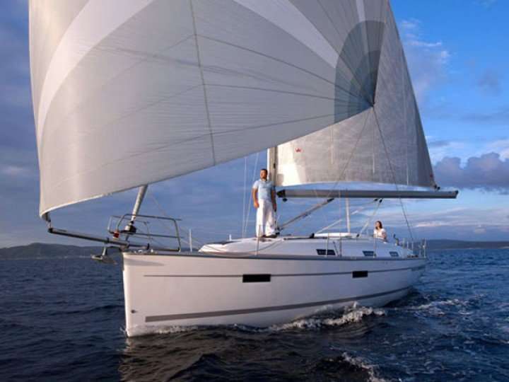Bavaria Cruiser 36