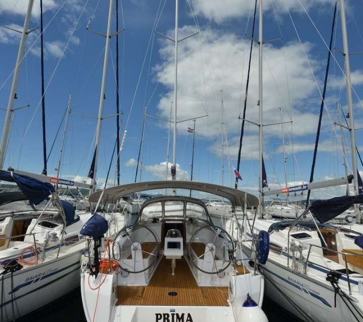 Bavaria Cruiser 37
