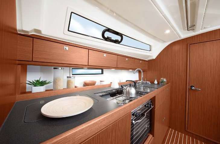 Bavaria Cruiser 41