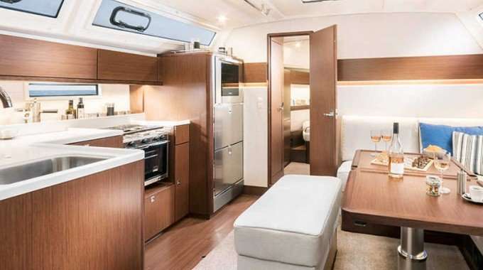 Bavaria Cruiser 46 Style