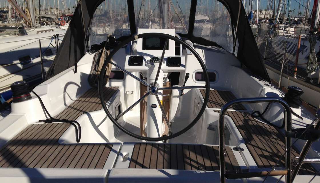 Oceanis 31