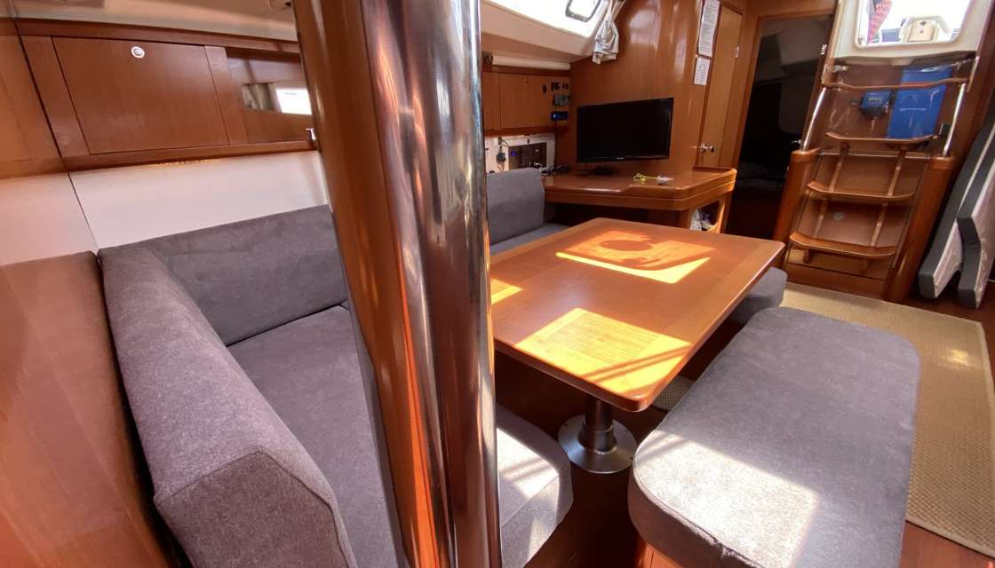 Beneteau 46