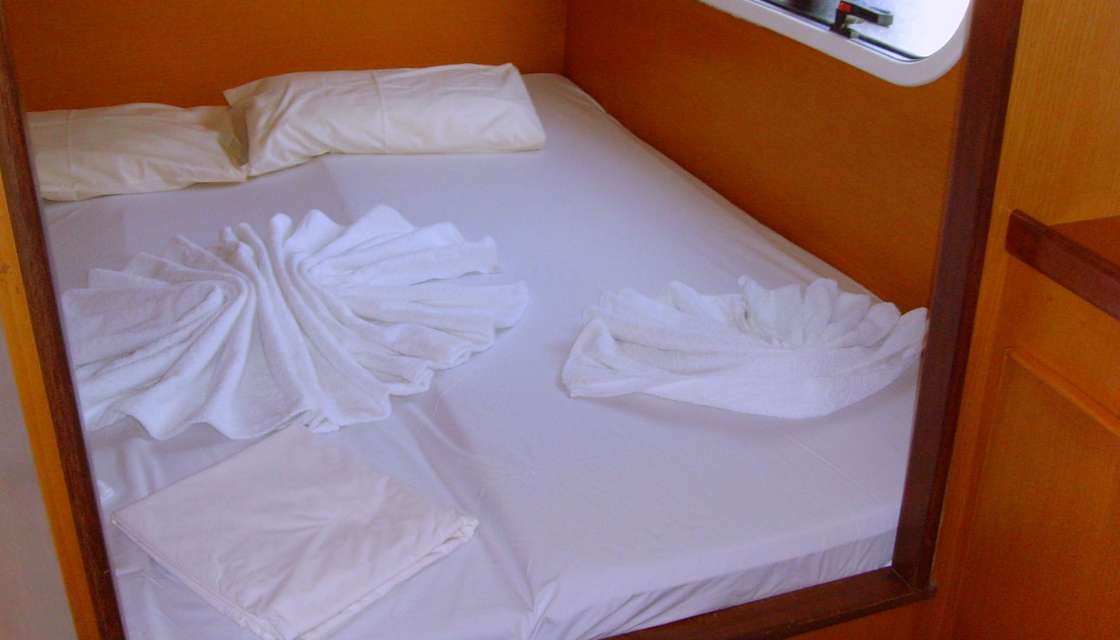Catana 471