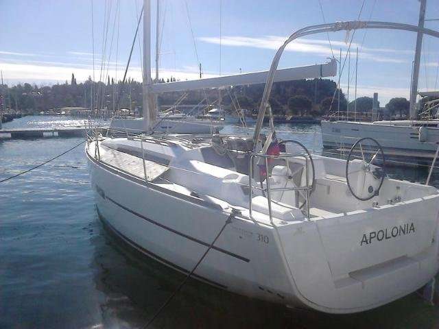 Dufour 310 Grand Large