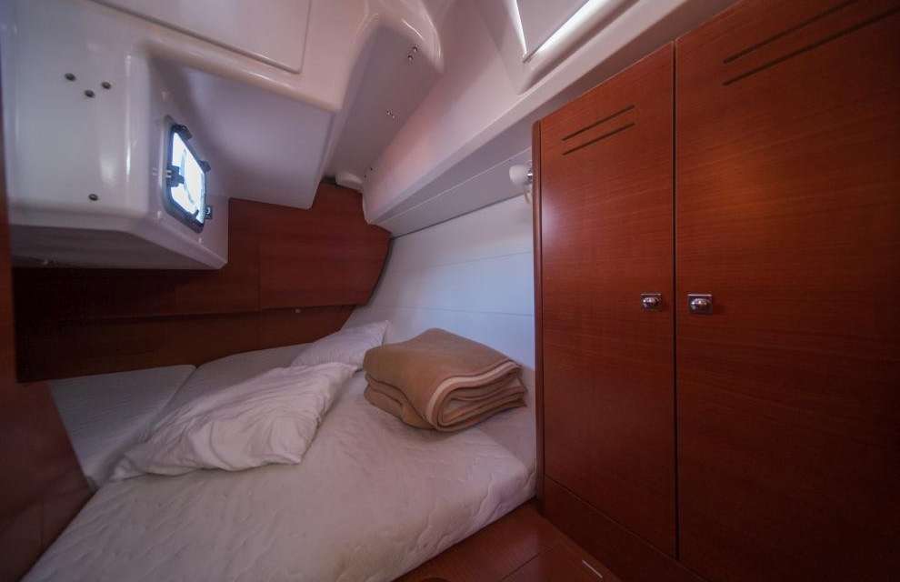 Dufour 310 Grand Large