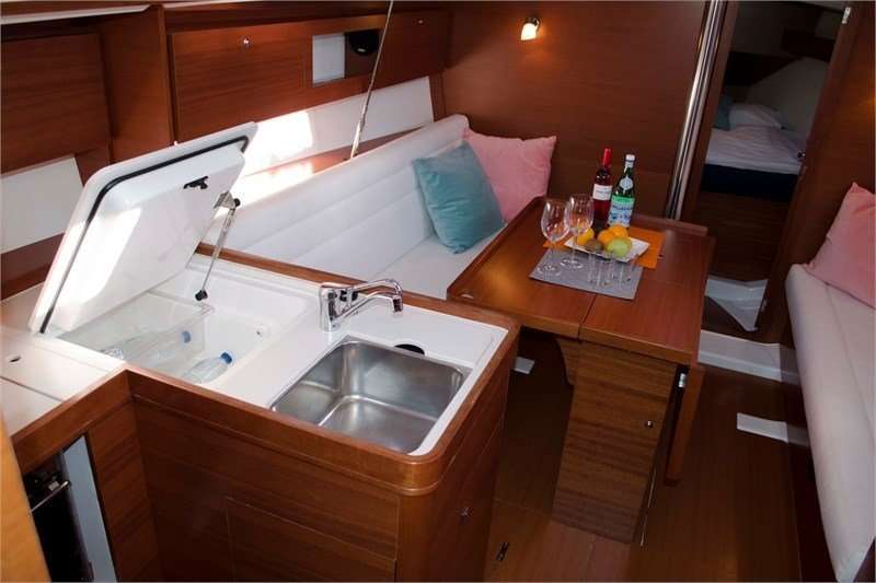 Dufour 335 Grand Large