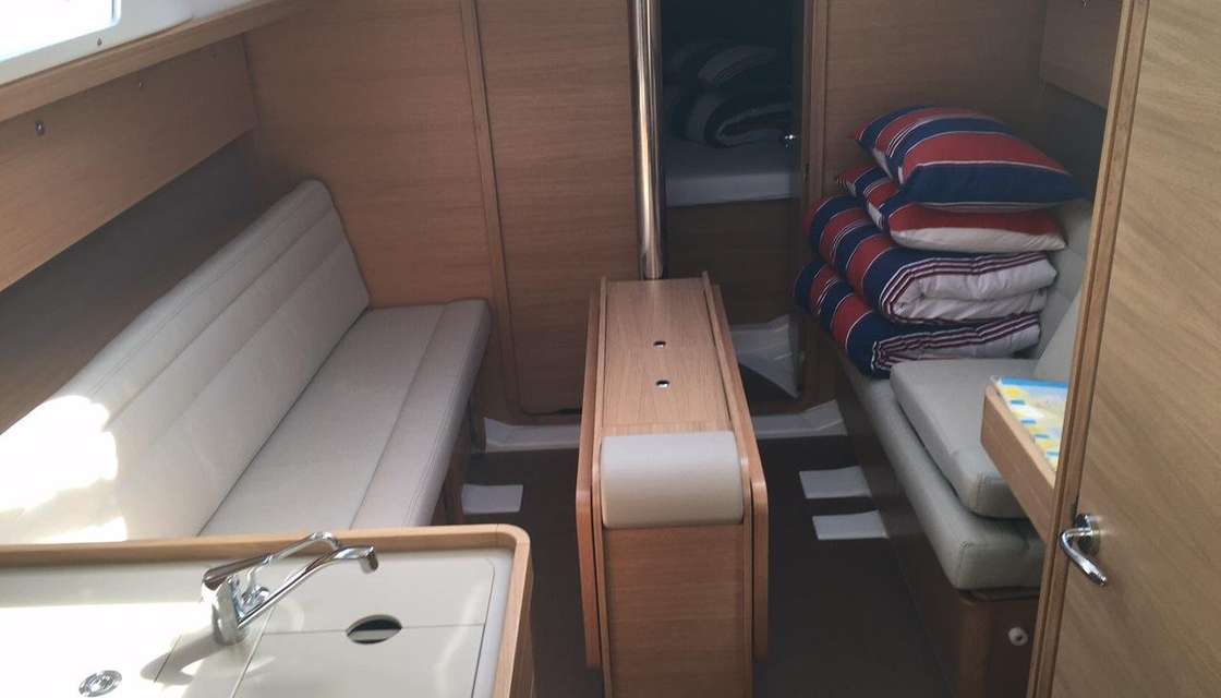 Dufour 350 Grand Large