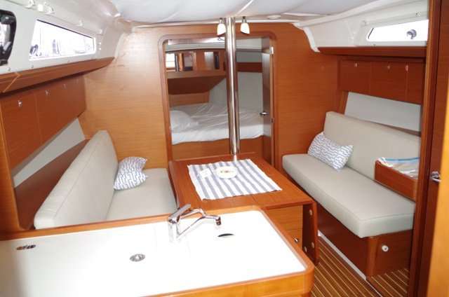 Dufour 360 Grand Large