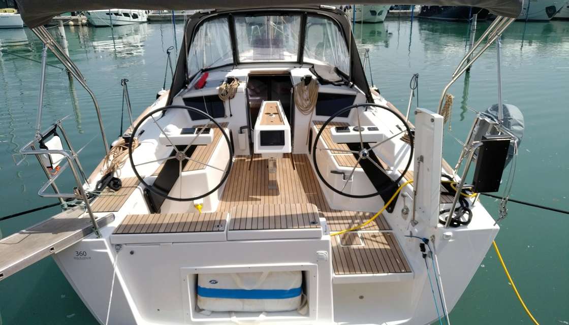 Dufour 360 Grand Large