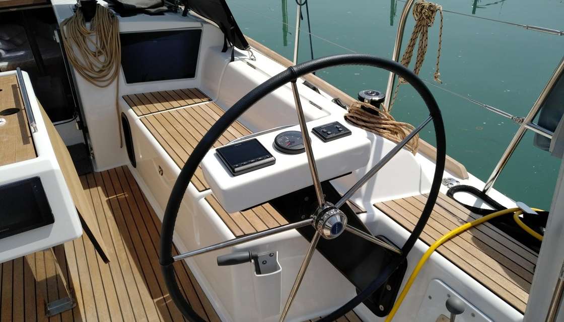 Dufour 360 Grand Large