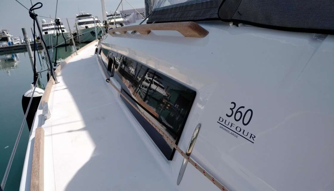 Dufour 360 Grand Large