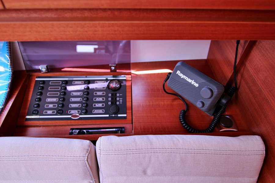 Dufour 382 Grand Large