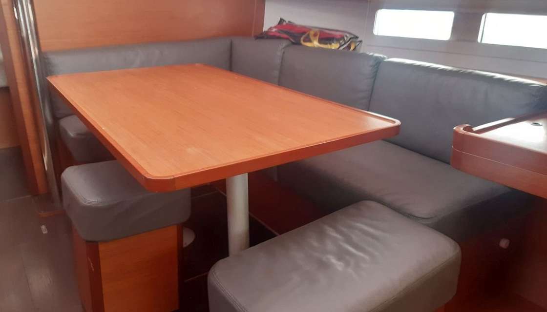 Dufour 390 Grand Large