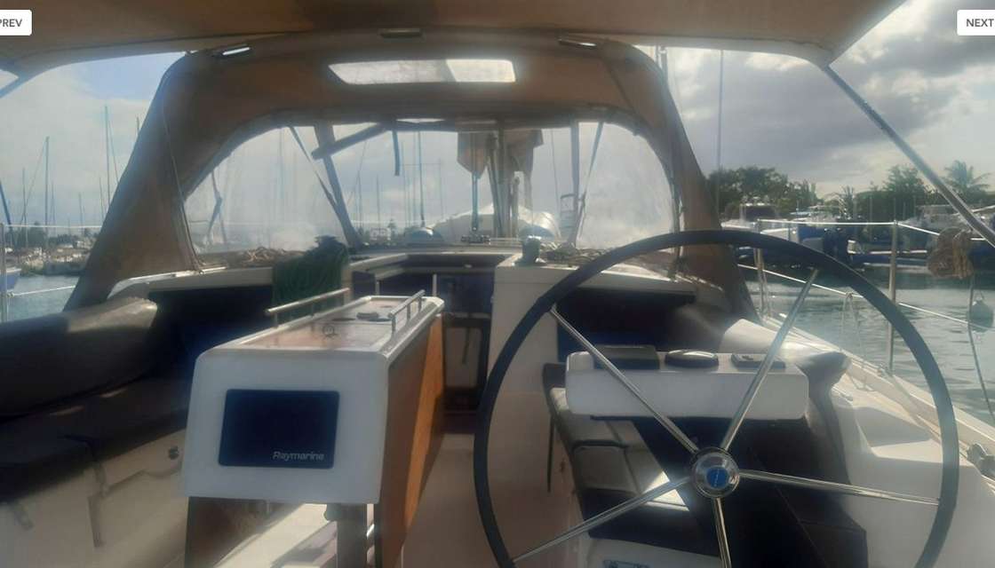 Dufour 390 Grand Large