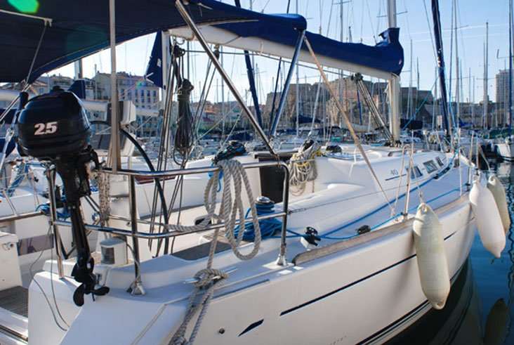 Dufour 40