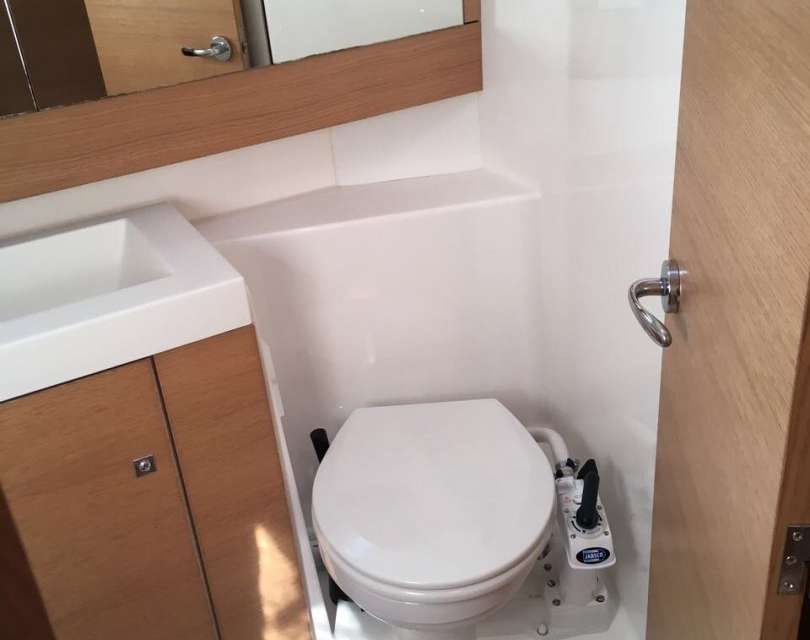 Dufour 410 Grand Large