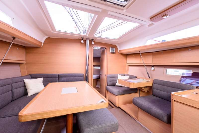 Dufour 410 Grand Large