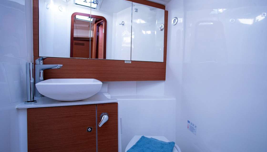 Dufour 430 Grand Large