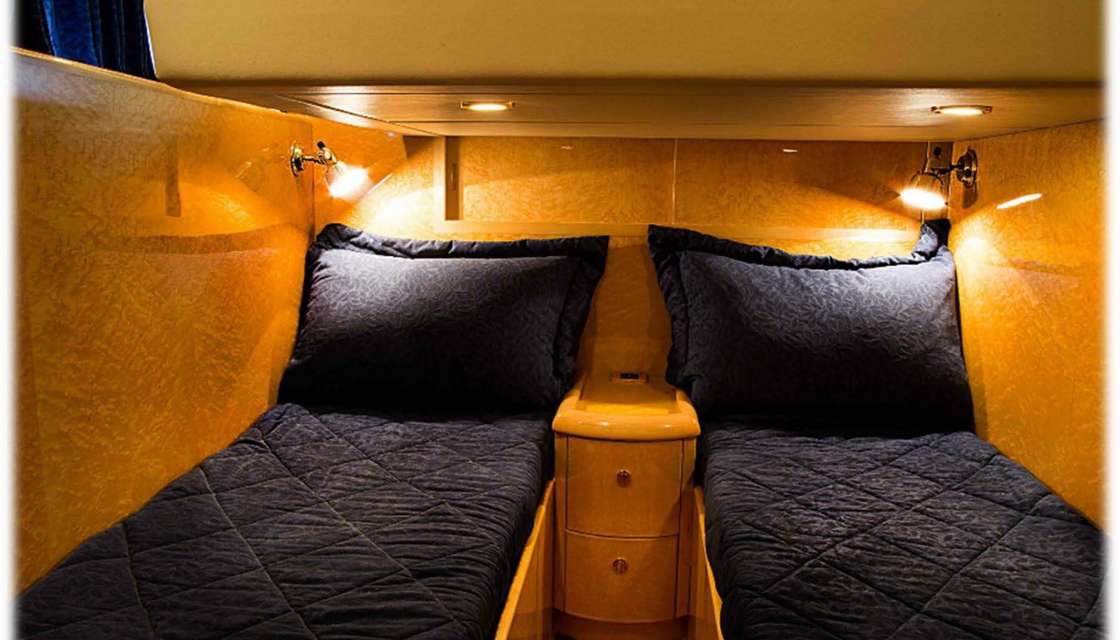 Dyna 48 Flybridge