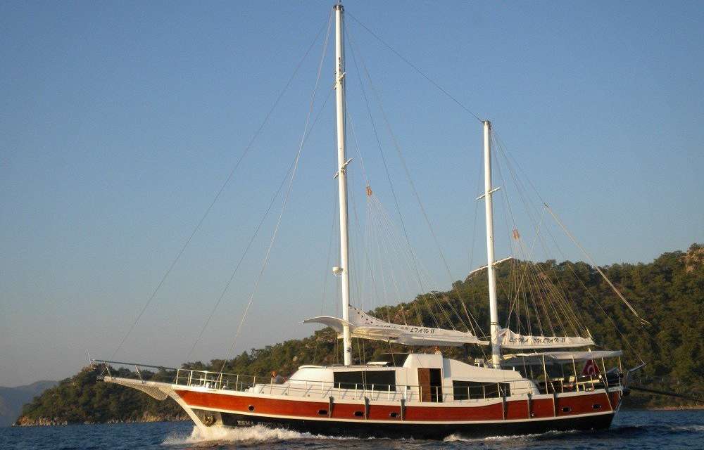 Esma Sultan II