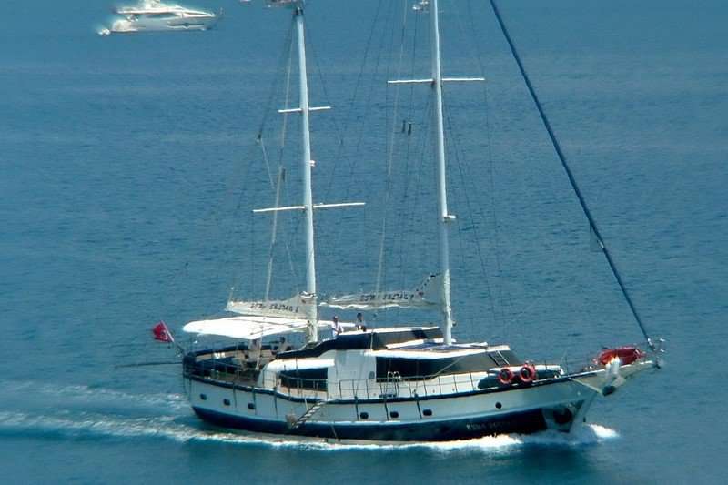 Esma Sultan II