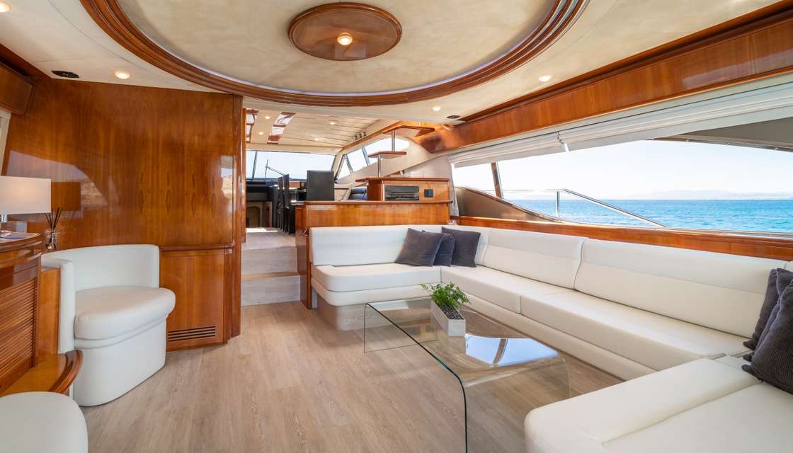 Ferretti 68