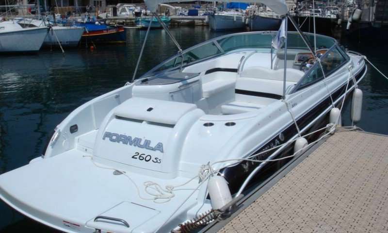 Formula 260 Sun Sport