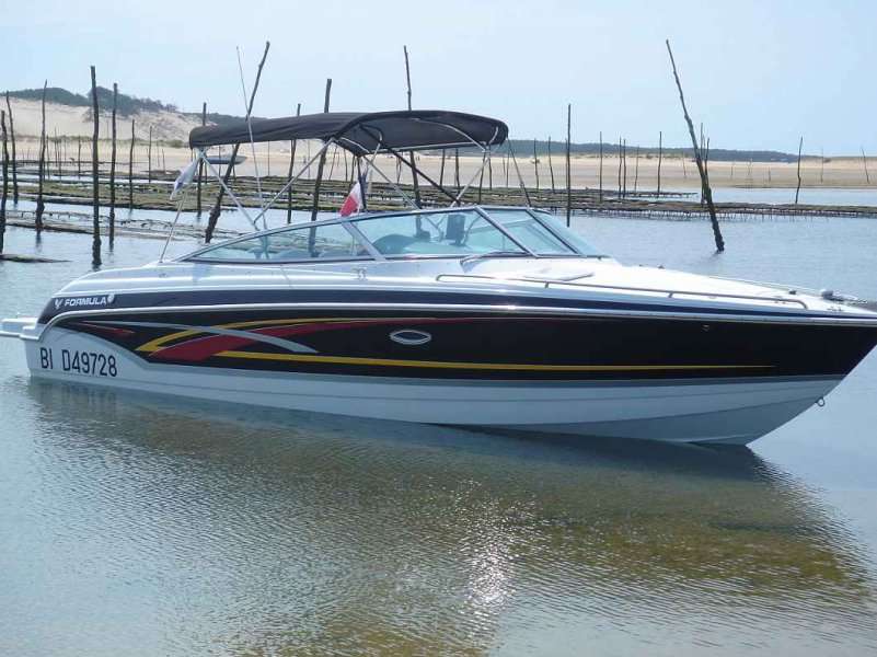 Formula 260 Sun Sport