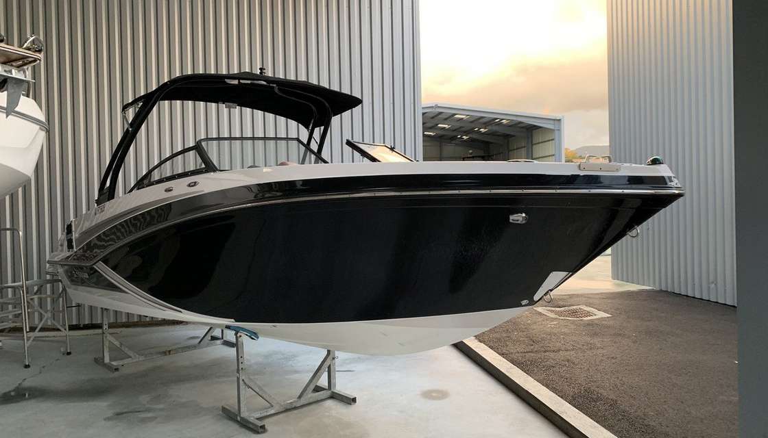 Glastron GT 245