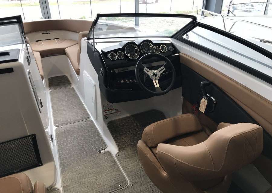 Glastron GT 245